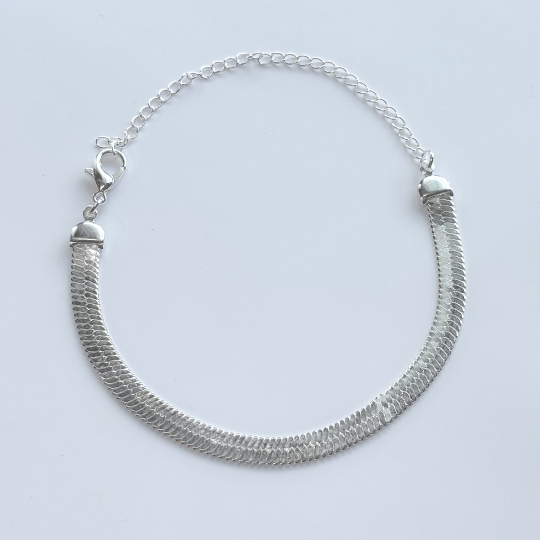 Pulseira Feminina Folheada em Forma de Fita Elegante e Regulável