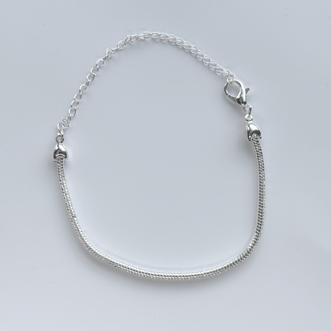 Pulseira Folheada Feminina em Elo em forma de Linha Regulável