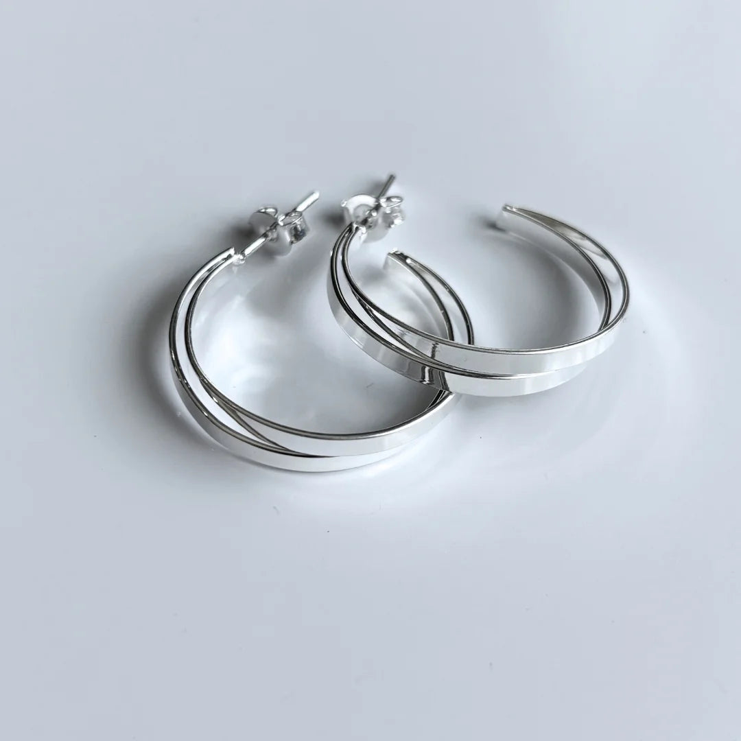 Argola Folheada Dupla Entrelaçada