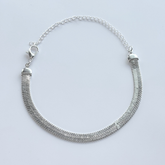 Pulseira Feminina Folheada em Forma de Fita Elegante e Regulável