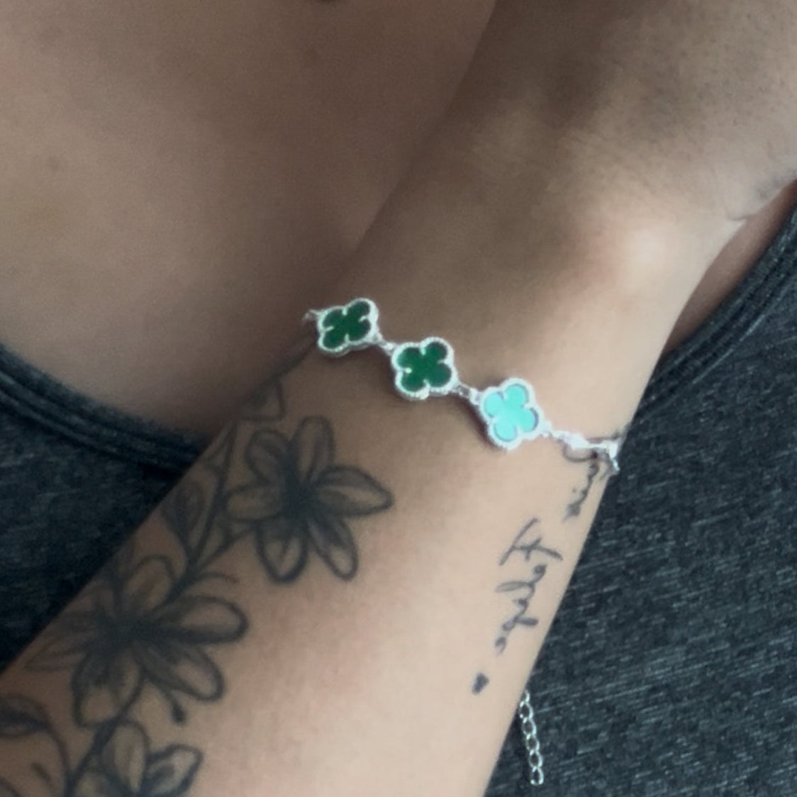 Pulseira Folheada Feminina Virginia 3 Trevos Verde Regulável